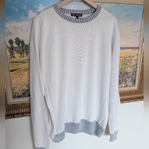 Marcello White and Gray Sweater